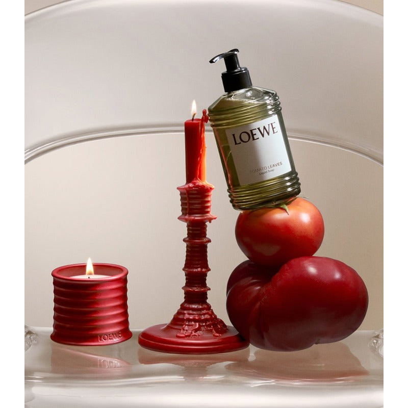 Vela Tomato Leaves Chandelier 330g - Mercado de Luxo - O Maior E-Commerce de Bens, Produtos e Serviços de Luxo do Brasil.