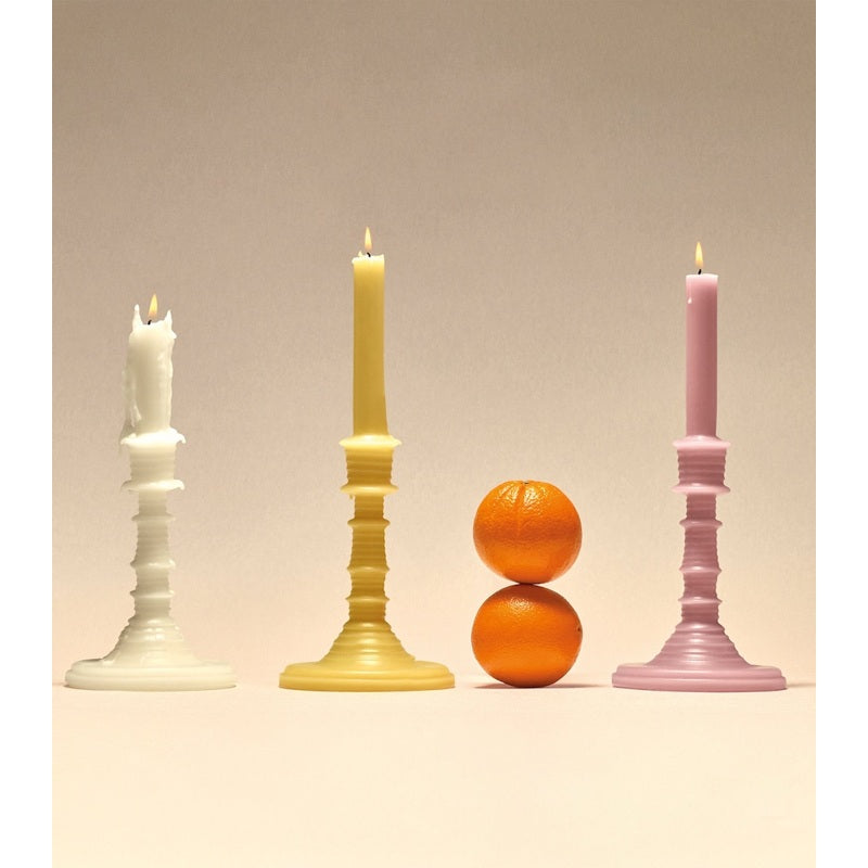 Vela Honeysuckle Chandelier 330g - Mercado de Luxo - O Maior E-Commerce de Bens, Produtos e Serviços de Luxo do Brasil.