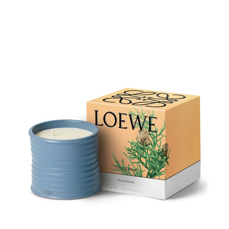 Vela Cypress Balls 610g - Mercado de Luxo - O Maior E-Commerce de Bens, Produtos e Serviços de Luxo do Brasil.