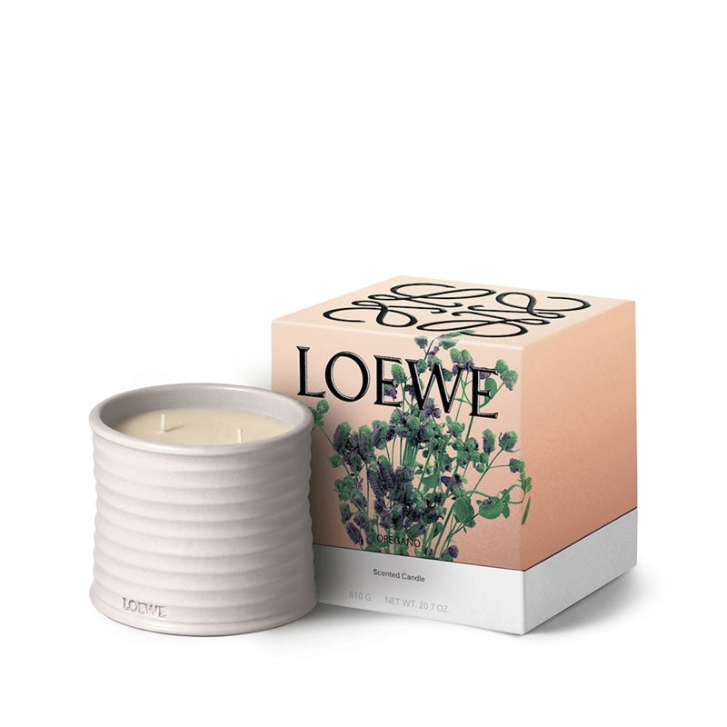 Vela Medium Oregano 610g - Mercado de Luxo - O Maior E-Commerce de Bens, Produtos e Serviços de Luxo do Brasil.