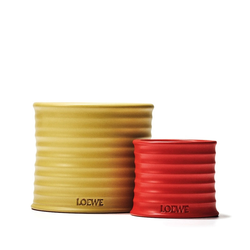 Vela Honeysuckle 610g - Mercado de Luxo - O Maior E-Commerce de Bens, Produtos e Serviços de Luxo do Brasil.