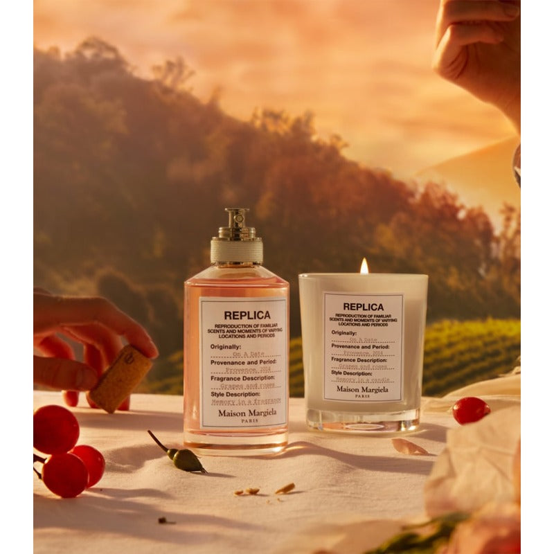 Vela Replica On a Date 185g - Mercado de Luxo - O Maior E-Commerce de Bens, Produtos e Serviços de Luxo do Brasil.