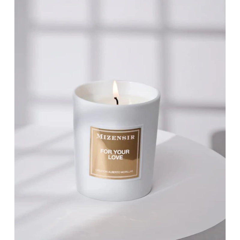 Vela For Your Love 300g - Mercado de Luxo - O Maior E-Commerce de Bens, Produtos e Serviços de Luxo do Brasil.