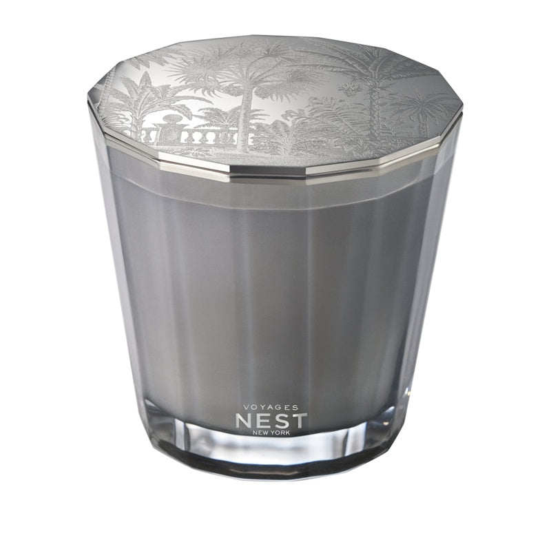 Vela VOYAGES Tempting Tonka 2-Wick 600g - Mercado de Luxo - O Maior E-Commerce de Bens, Produtos e Serviços de Luxo do Brasil.