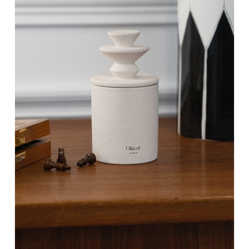 Vela Pisces Musky Bergamot 240g - Mercado de Luxo - O Maior E-Commerce de Bens, Produtos e Serviços de Luxo do Brasil.