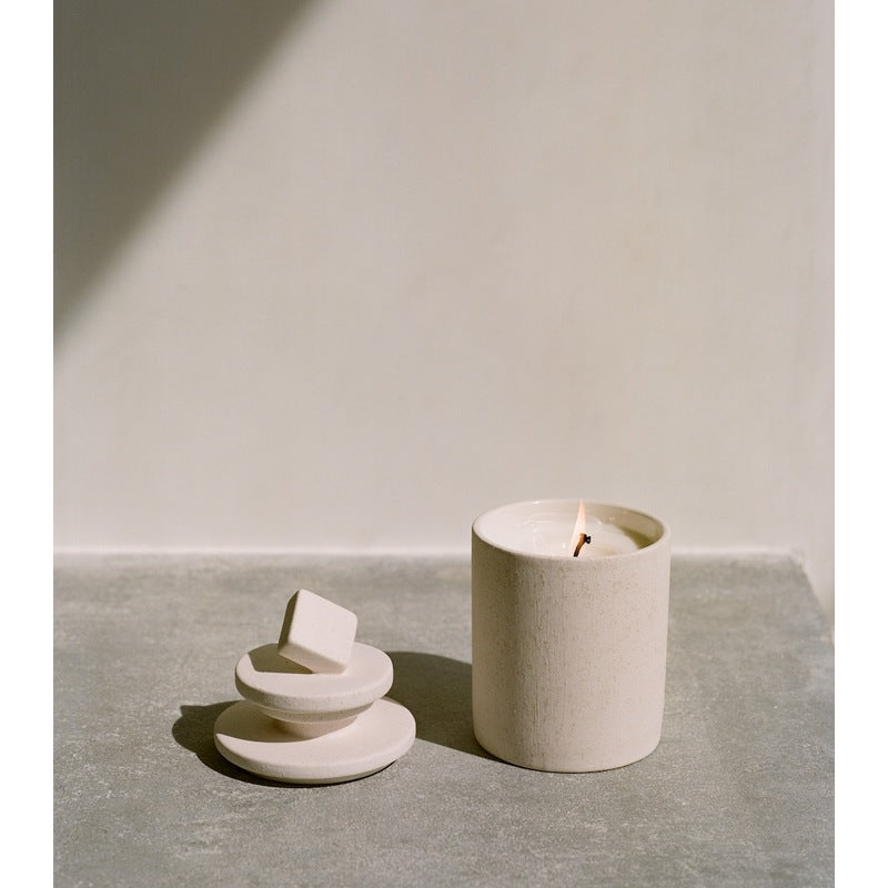 Vela Capricorn Log Fire 240g - Mercado de Luxo - O Maior E-Commerce de Bens, Produtos e Serviços de Luxo do Brasil.