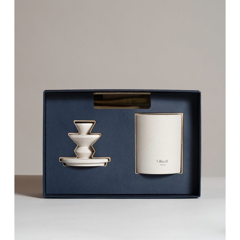 Vela Scorpio Tuberose 240g - Mercado de Luxo - O Maior E-Commerce de Bens, Produtos e Serviços de Luxo do Brasil.