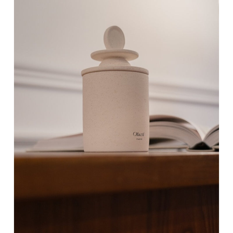 Vela Libra Wild Fig 240g - Mercado de Luxo - O Maior E-Commerce de Bens, Produtos e Serviços de Luxo do Brasil.