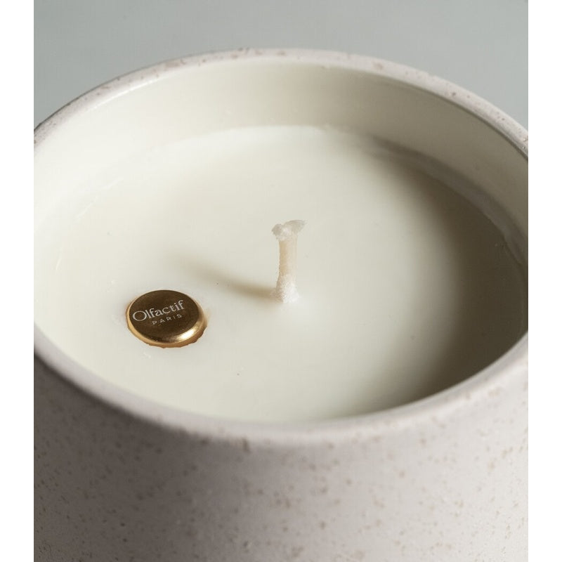 Vela Aries Waxed Wood 240g - Mercado de Luxo - O Maior E-Commerce de Bens, Produtos e Serviços de Luxo do Brasil.