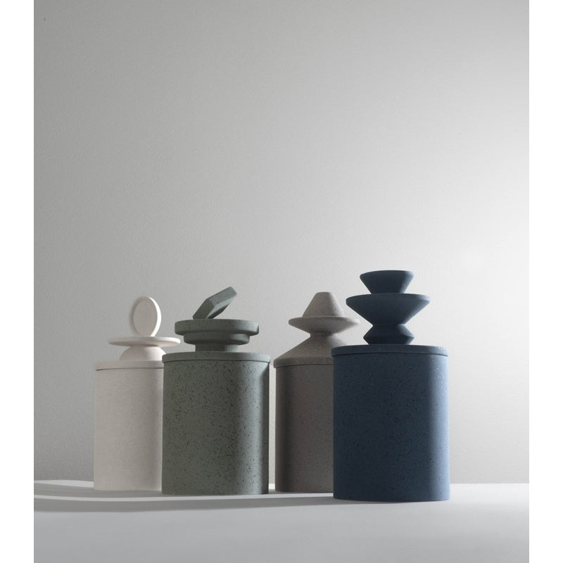 Vela The Earth 900g - Mercado de Luxo - O Maior E-Commerce de Bens, Produtos e Serviços de Luxo do Brasil.