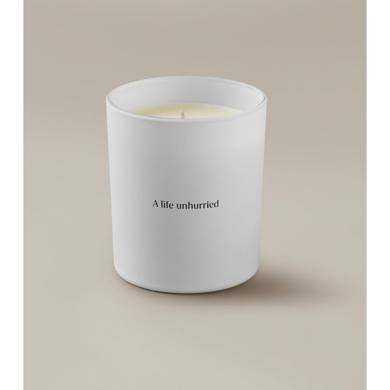 Vela Hyacinth Blossom 220g - Mercado de Luxo - O Maior E-Commerce de Bens, Produtos e Serviços de Luxo do Brasil.