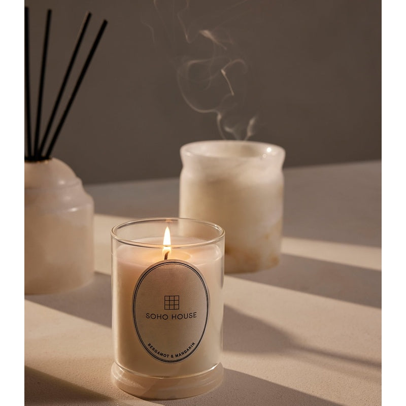 Vela Bergamot & Mandarin 250g - Mercado de Luxo - O Maior E-Commerce de Bens, Produtos e Serviços de Luxo do Brasil.