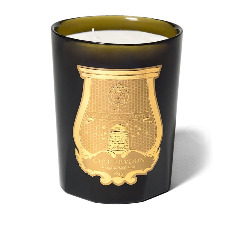 Vela Cyrnos 800g - Mercado de Luxo - O Maior E-Commerce de Bens, Produtos e Serviços de Luxo do Brasil.