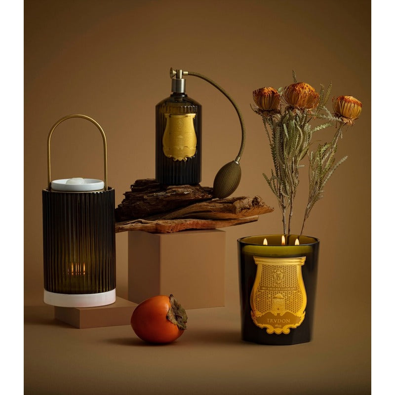 Vela Joséphine 800g - Mercado de Luxo - O Maior E-Commerce de Bens, Produtos e Serviços de Luxo do Brasil.