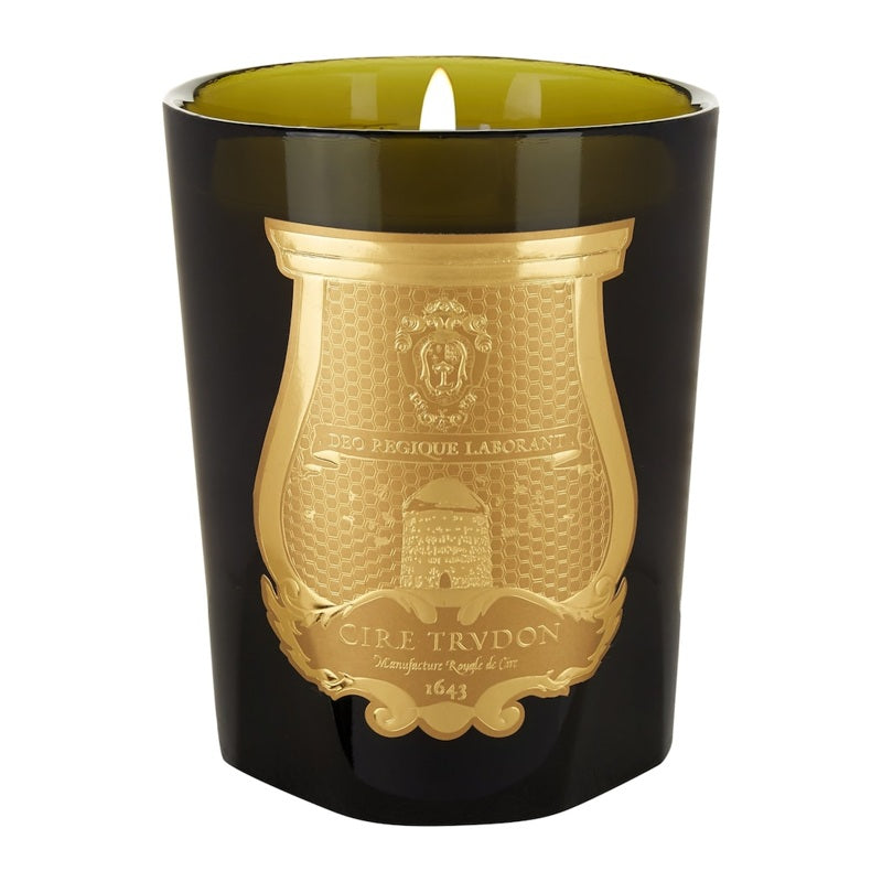 Vela Ernesto 800g - Mercado de Luxo - O Maior E-Commerce de Bens, Produtos e Serviços de Luxo do Brasil.