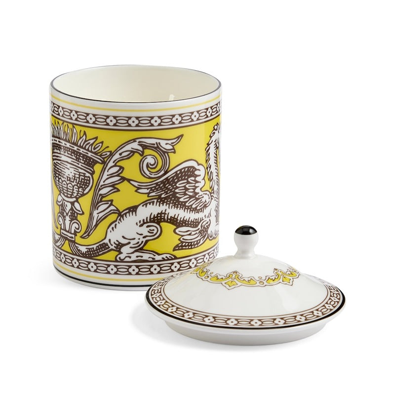 Vela Florentine Citron Scented 800g - Mercado de Luxo - O Maior E-Commerce de Bens, Produtos e Serviços de Luxo do Brasil.