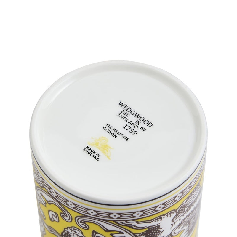 Vela Florentine Citron Scented 800g - Mercado de Luxo - O Maior E-Commerce de Bens, Produtos e Serviços de Luxo do Brasil.