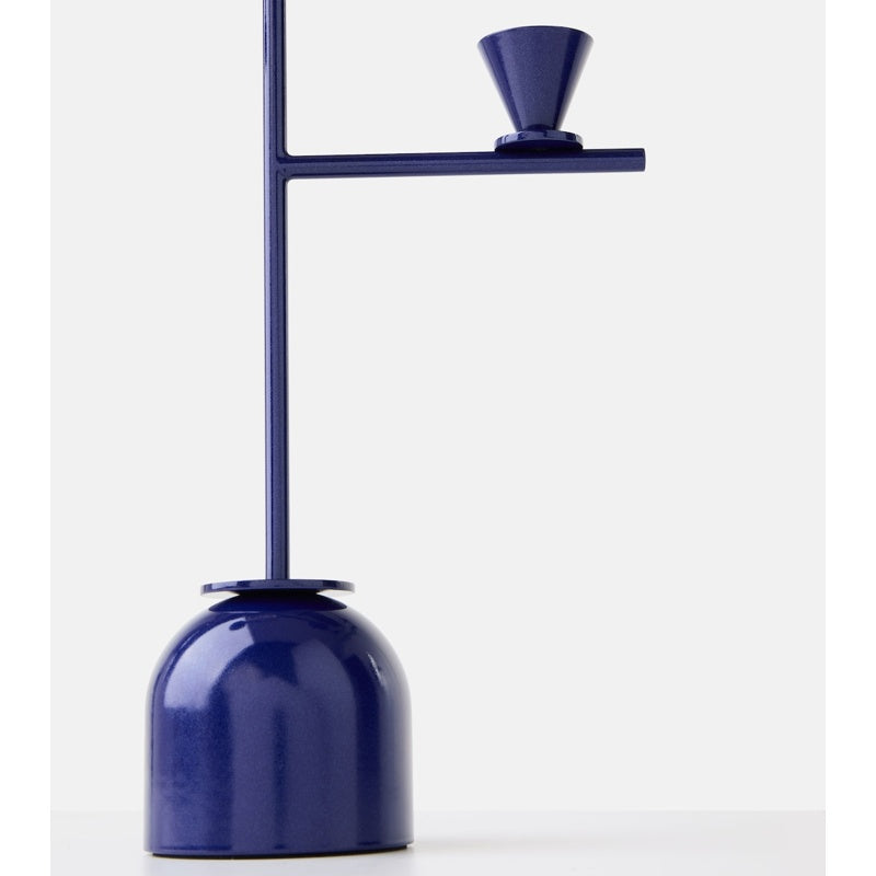 Porta-velas de metal por Thomas Dariel - Mercado de Luxo - O Maior E-Commerce de Bens, Produtos e Serviços de Luxo do Brasil.