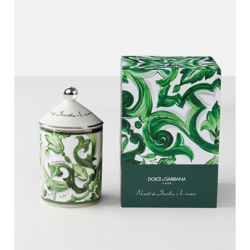 Vela de porcelana majólica - Mercado de Luxo - O Maior E-Commerce de Bens, Produtos e Serviços de Luxo do Brasil.