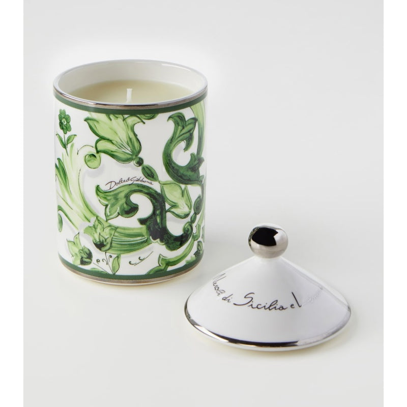 Vela de porcelana majólica - Mercado de Luxo - O Maior E-Commerce de Bens, Produtos e Serviços de Luxo do Brasil.