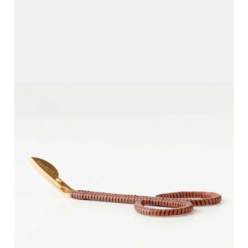 Aparador de pavio - Mercado de Luxo - O Maior E-Commerce de Bens, Produtos e Serviços de Luxo do Brasil.