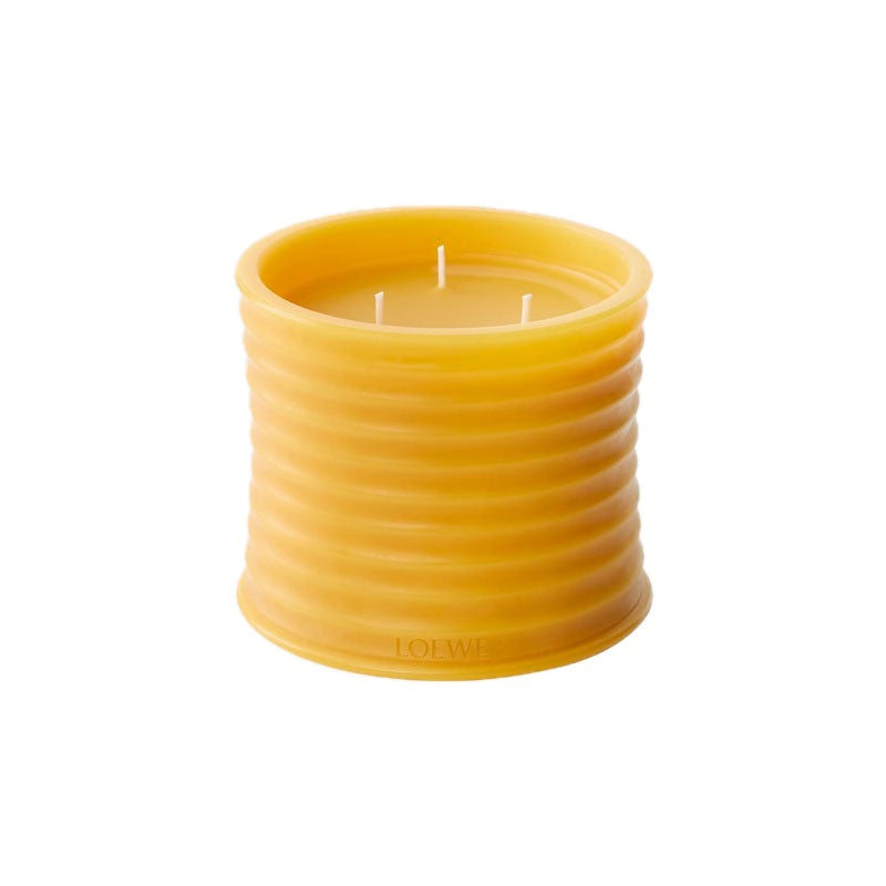 Vela média de cera de abelha e mel - Mercado de Luxo - O Maior E-Commerce de Bens, Produtos e Serviços de Luxo do Brasil.