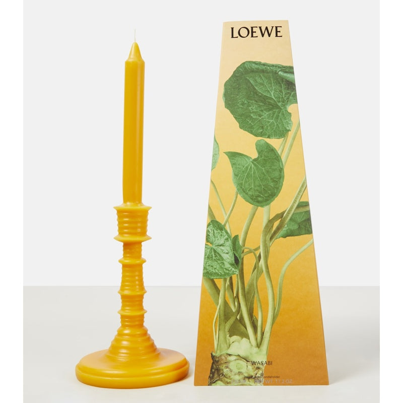 Vela de cera com aroma de wasabi - Mercado de Luxo - O Maior E-Commerce de Bens, Produtos e Serviços de Luxo do Brasil.