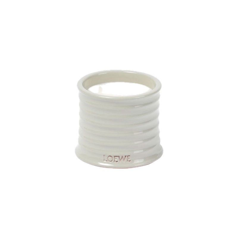 Vela pequena com aroma de cogumelo - Mercado de Luxo - O Maior E-Commerce de Bens, Produtos e Serviços de Luxo do Brasil.