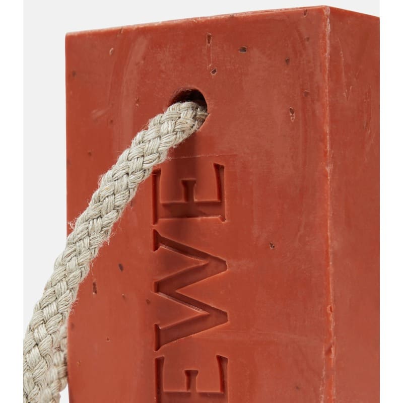 Sabonete em barra de Tomato Leaves - Mercado de Luxo - O Maior E-Commerce de Bens, Produtos e Serviços de Luxo do Brasil.