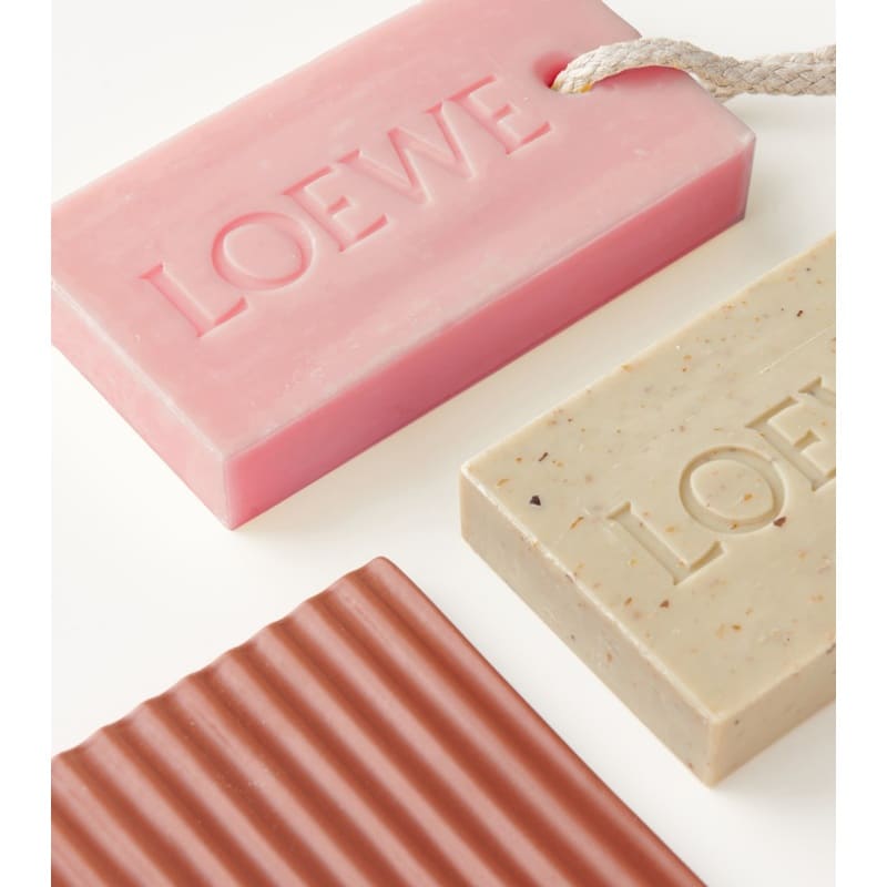 Sabonete em barra Ivy - Mercado de Luxo - O Maior E-Commerce de Bens, Produtos e Serviços de Luxo do Brasil.