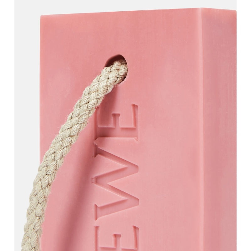 Sabonete em barra Ivy - Mercado de Luxo - O Maior E-Commerce de Bens, Produtos e Serviços de Luxo do Brasil.