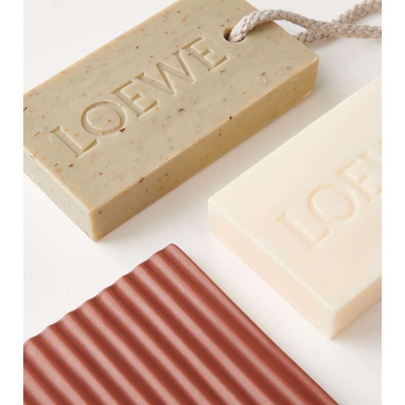 Sabonete em barra Marihuana - Mercado de Luxo - O Maior E-Commerce de Bens, Produtos e Serviços de Luxo do Brasil.