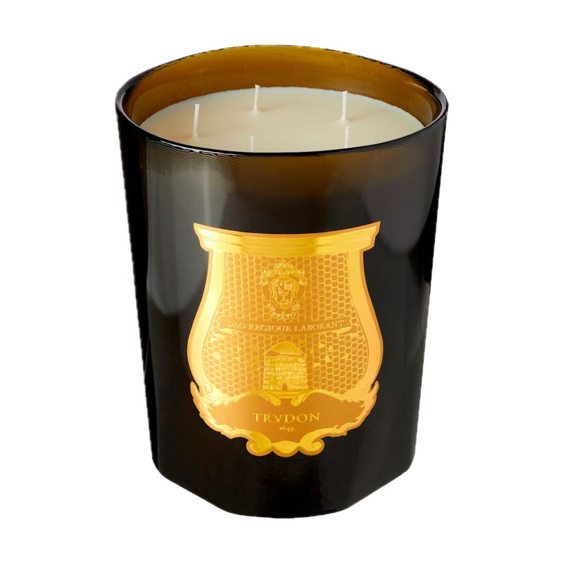 Vela Cyrnos Grande - Mercado de Luxo - O Maior E-Commerce de Bens, Produtos e Serviços de Luxo do Brasil.