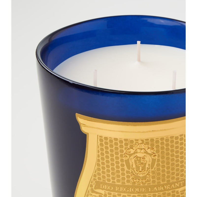 Vela Maduraï Intermède - Mercado de Luxo - O Maior E-Commerce de Bens, Produtos e Serviços de Luxo do Brasil.