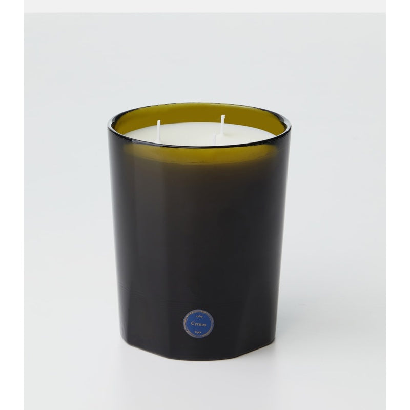 Vela Cyrnos Intermède - Mercado de Luxo - O Maior E-Commerce de Bens, Produtos e Serviços de Luxo do Brasil.