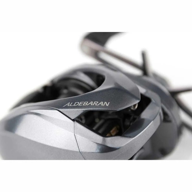 Molinete baitcasting Aldebaran MGL 51 - Mercado de Luxo - O Maior E-Commerce de Bens, Produtos e Serviços de Luxo do Brasil.