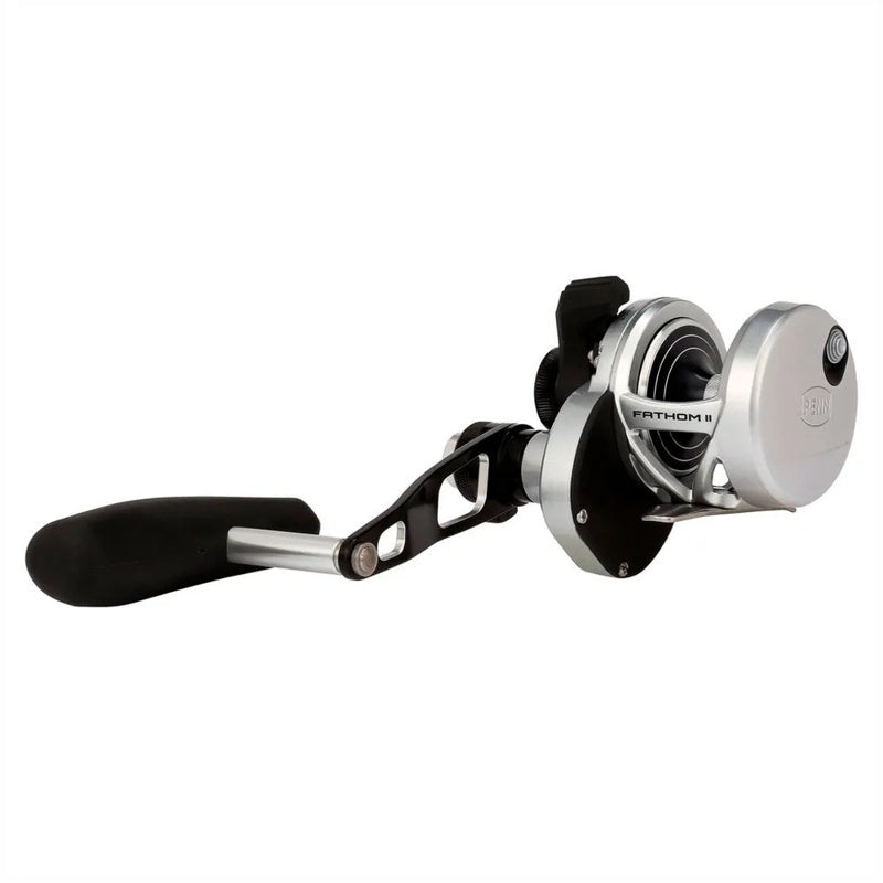 Molinete de pesca de corrico Fathom® II Lever Drag 2 Speed - Mercado de Luxo - O Maior E-Commerce de Bens, Produtos e Serviços de Luxo do Brasil.