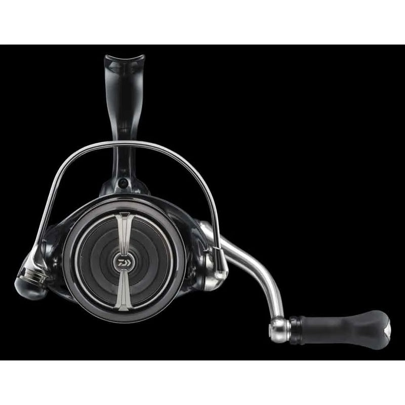 Molinete Spinning Certate G LT 24 - Mercado de Luxo - O Maior E-Commerce de Bens, Produtos e Serviços de Luxo do Brasil.