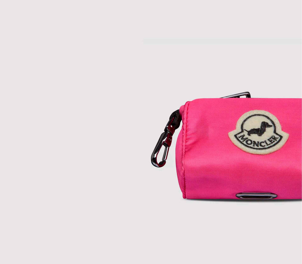 Porta Saquinho de Lixo Rosa - Mercado de Luxo - O Maior E-Commerce de Bens, Produtos e Serviços de Luxo do Brasil.
