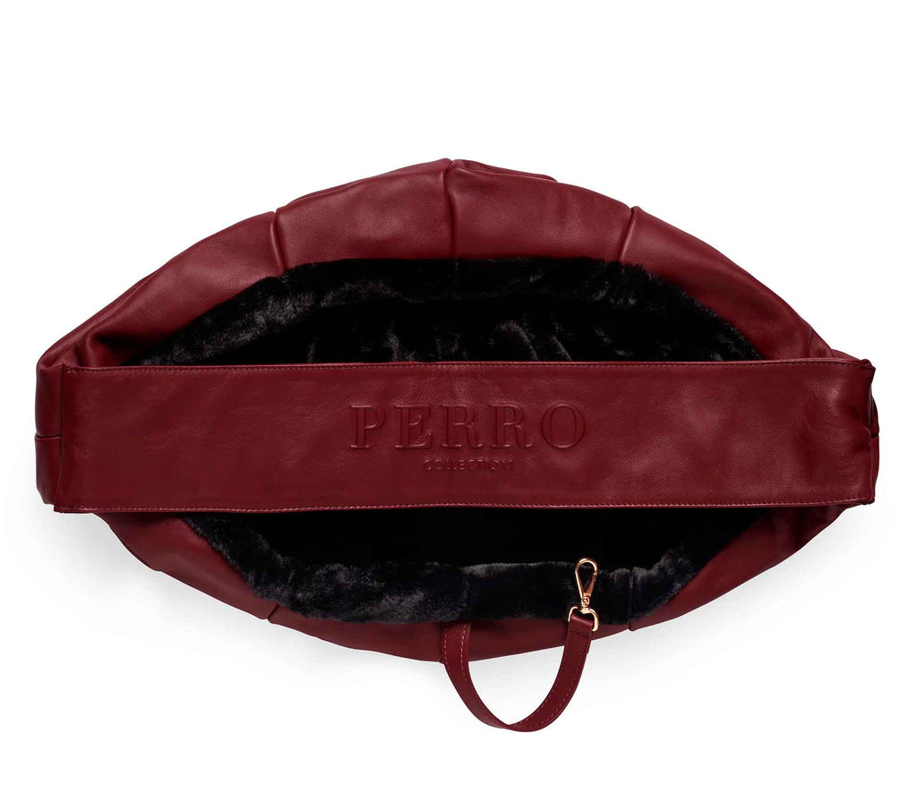 Bolsa de Passeio Comfy - Vermelho - Mercado de Luxo - O Maior E-Commerce de Bens, Produtos e Serviços de Luxo do Brasil.