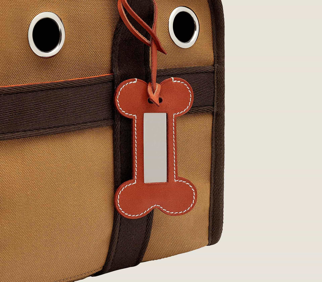 Bolsa de Passeio para Pet  - Mercado de Luxo - O Maior E-Commerce de Bens, Produtos e Serviços de Luxo do Brasil.