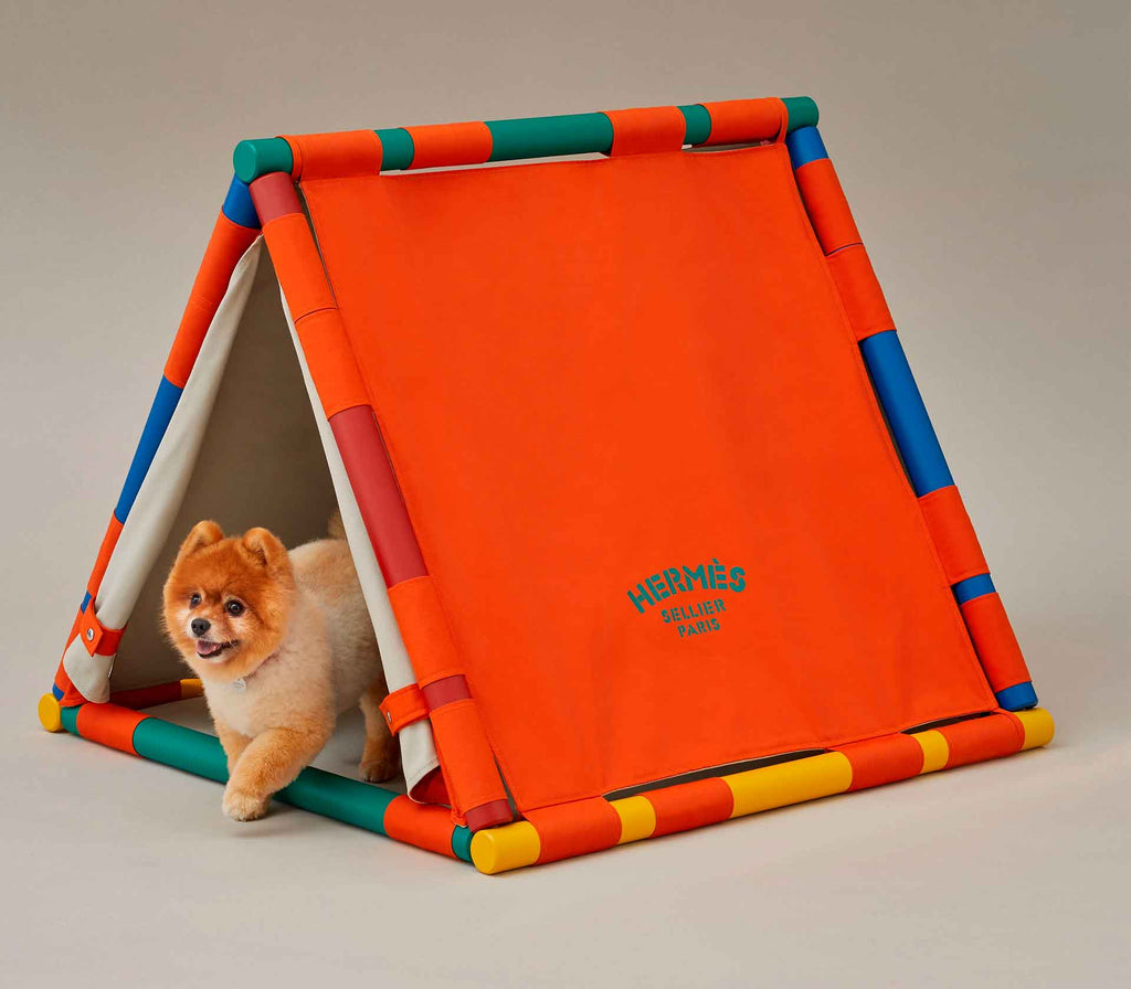 Cama para Pet Casinha Cavaletti - Mercado de Luxo - O Maior E-Commerce de Bens, Produtos e Serviços de Luxo do Brasil.