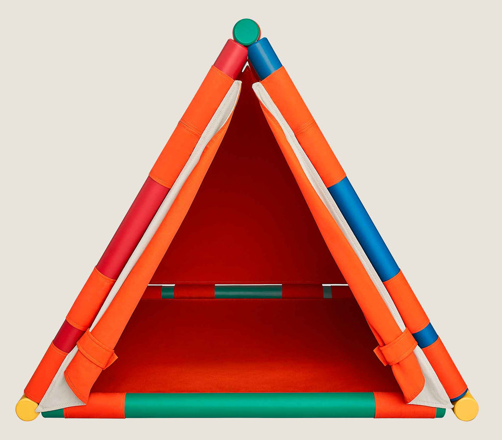 Cama para Pet Casinha Cavaletti - Mercado de Luxo - O Maior E-Commerce de Bens, Produtos e Serviços de Luxo do Brasil.