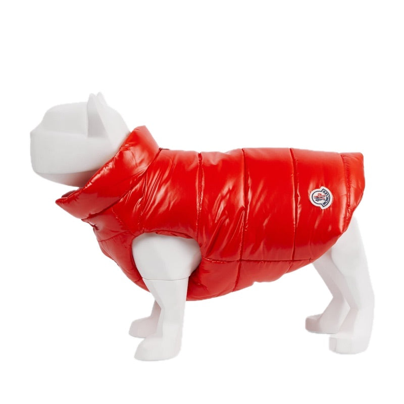 Casaco Moncler Poldo Dog Couture para cães - Mercado de Luxo - O Maior E-Commerce de Bens, Produtos e Serviços de Luxo do Brasil.