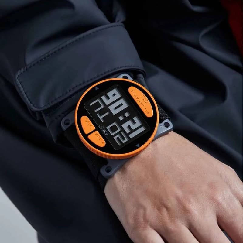 Smartwatch Stealth Timer - Mercado de Luxo - O Maior E-Commerce de Bens, Produtos e Serviços de Luxo do Brasil.