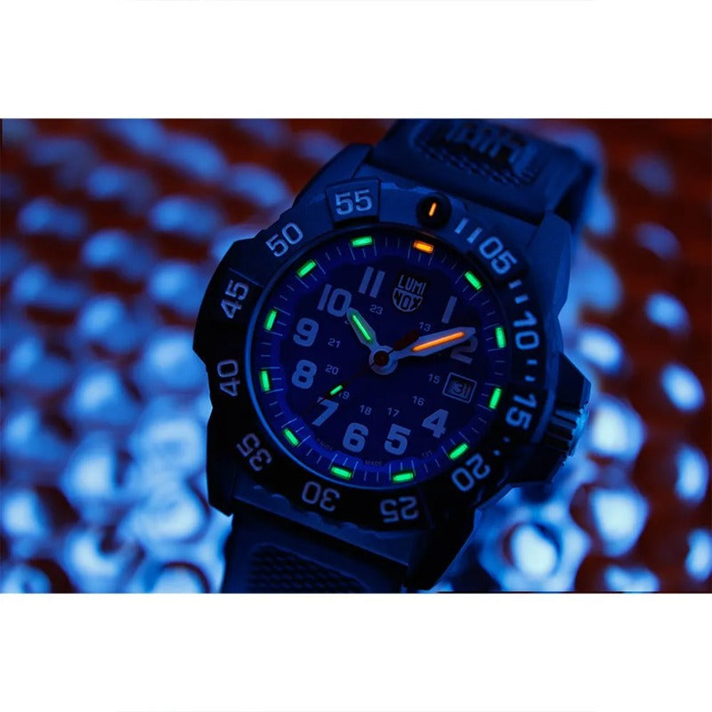 Relógio Navy Seal 3503 45 mm - Mercado de Luxo - O Maior E-Commerce de Bens, Produtos e Serviços de Luxo do Brasil.