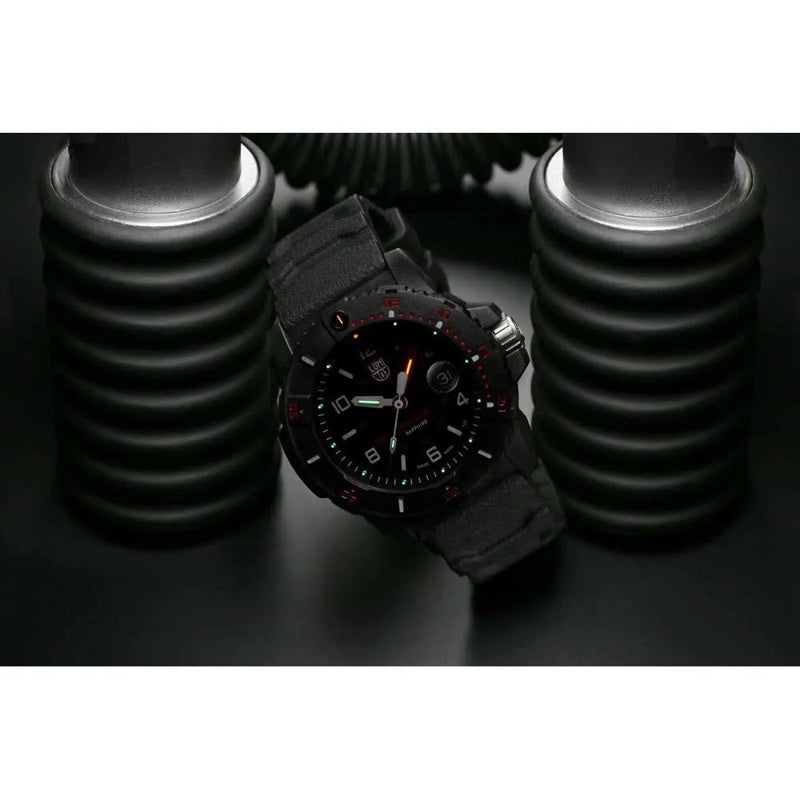 Relógio Navy Seal Chronograph 3615 Series - Mercado de Luxo - O Maior E-Commerce de Bens, Produtos e Serviços de Luxo do Brasil.