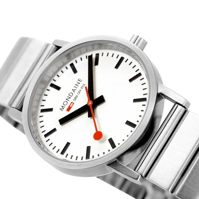 Relógio Classic 40 mm - Mercado de Luxo - O Maior E-Commerce de Bens, Produtos e Serviços de Luxo do Brasil.