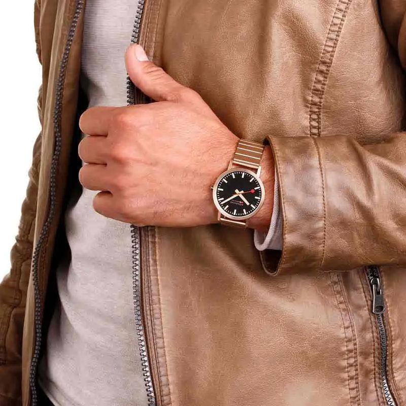 Relógio Classic 40 mm - Mercado de Luxo - O Maior E-Commerce de Bens, Produtos e Serviços de Luxo do Brasil.