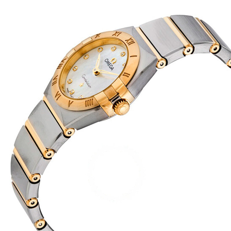 Relógio Constellation Manhattan Quartz Diamond Mostrador em madrepérola branca 25 mm - Mercado de Luxo - O Maior E-Commerce de Bens, Produtos e Serviços de Luxo do Brasil.